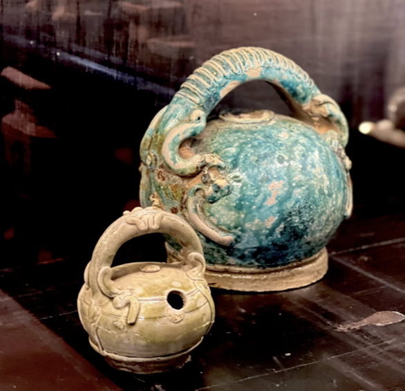 Gốm Quảng Đức