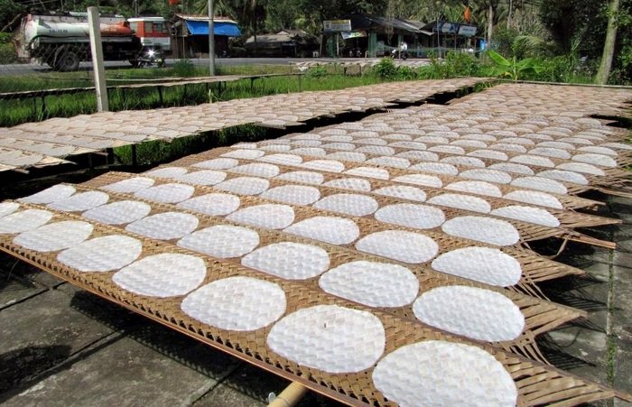 lang-nghe-truyen-thong-lau-doi-o-phu-yen-lang-banh-trang-hoa-da